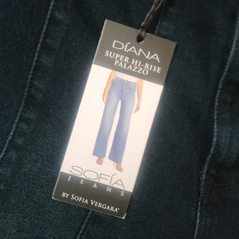 ***New***Dark Blue Denim Jeans.  Size 2 - Picture 3 of 3